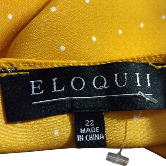 Polka Dot Eloquii Top Drape Bodice Triangle Cut-Out Flutter Slve. Feminine 2X - Picture 2 of 12